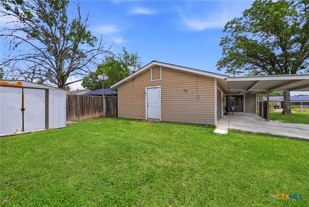 main property photo 24