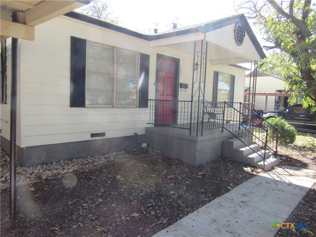 main property photo 1