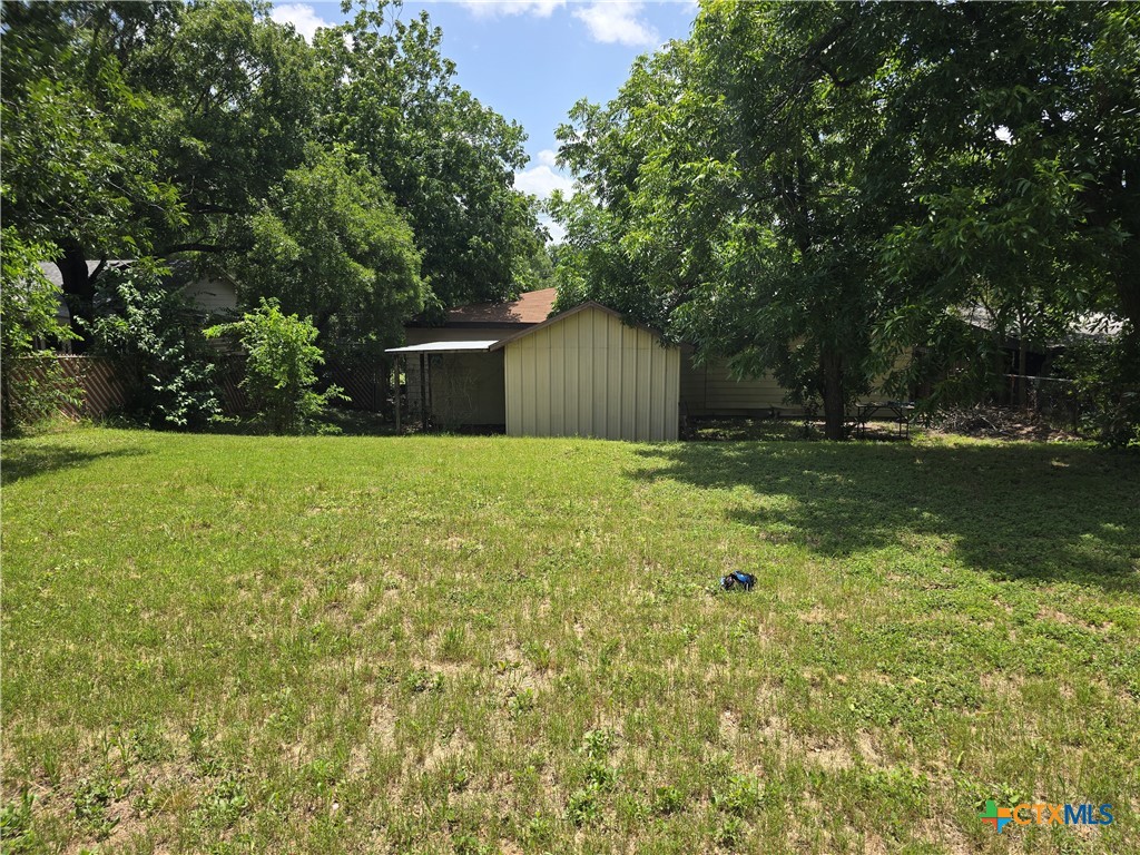 main property photo 12