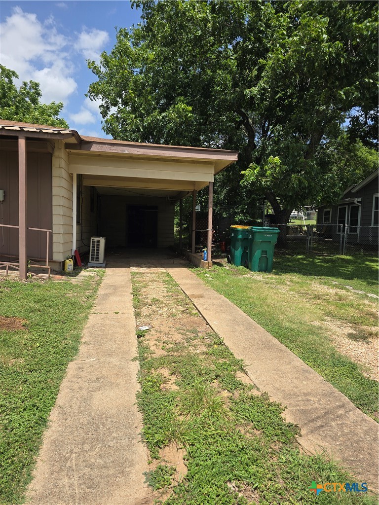 main property photo 8