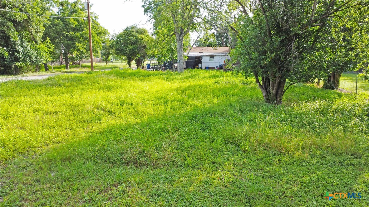 main property photo 7