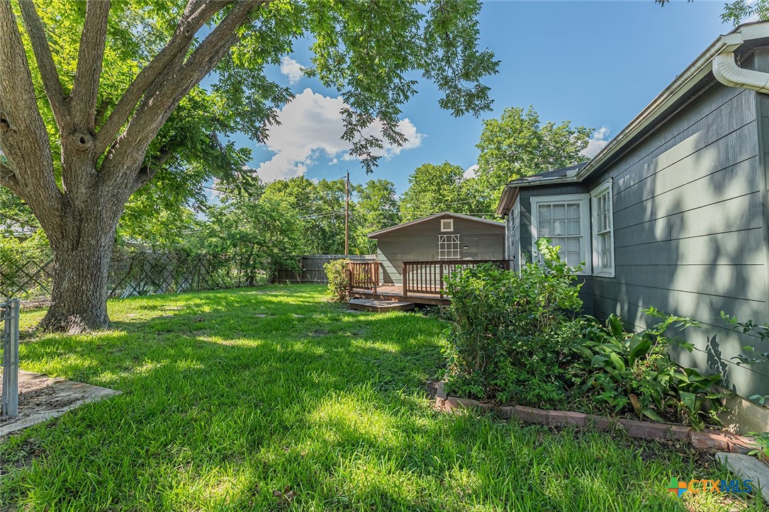 main property photo 36
