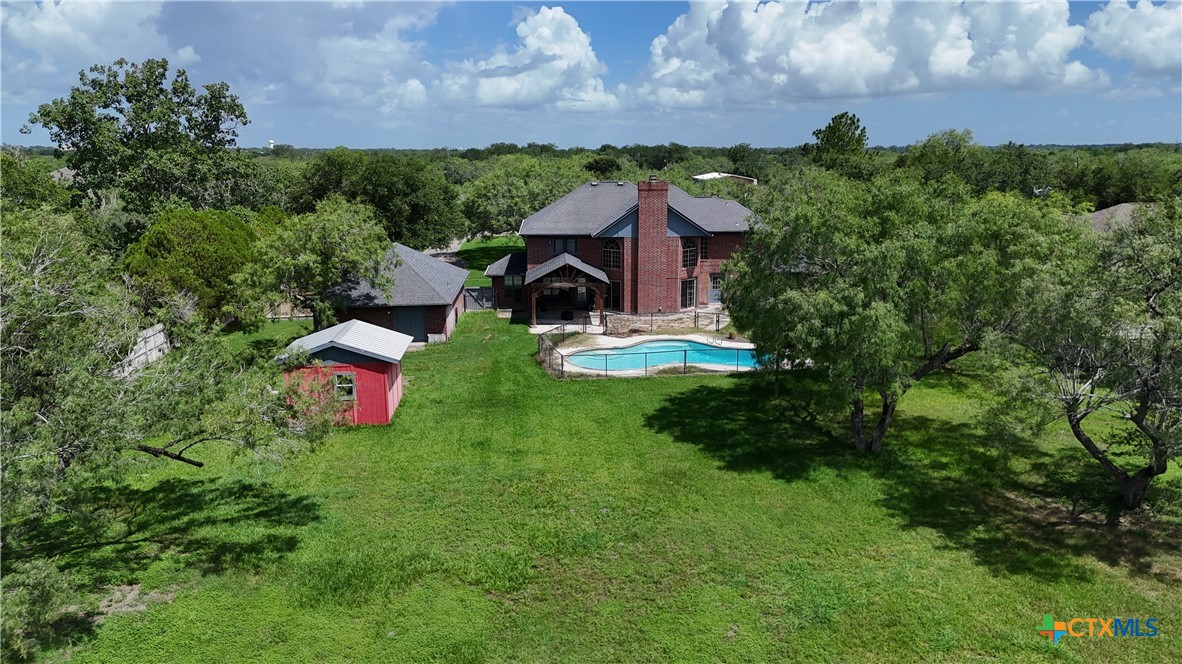 main property photo 45