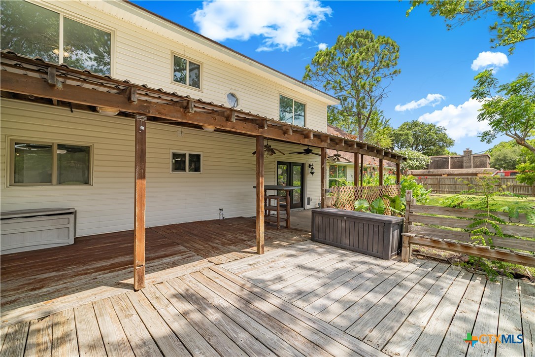 main property photo 26