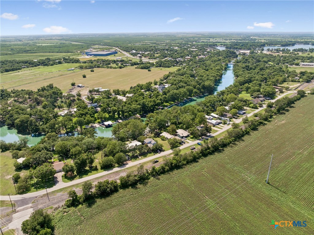 main property photo 14