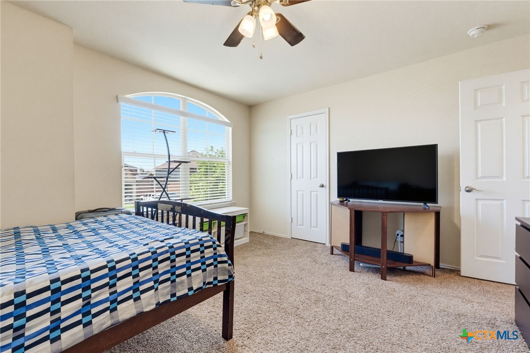 main property photo 12