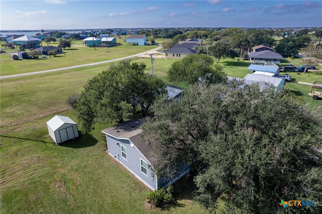 main property photo 28