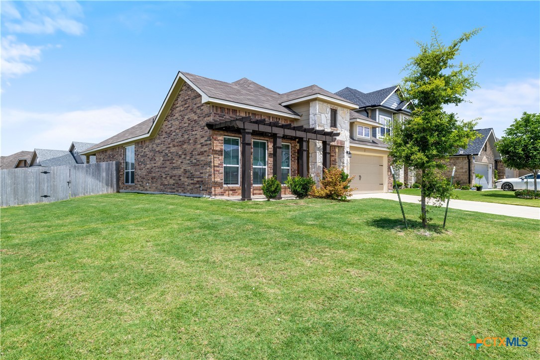 main property photo 35