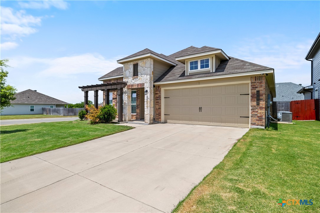 main property photo 42