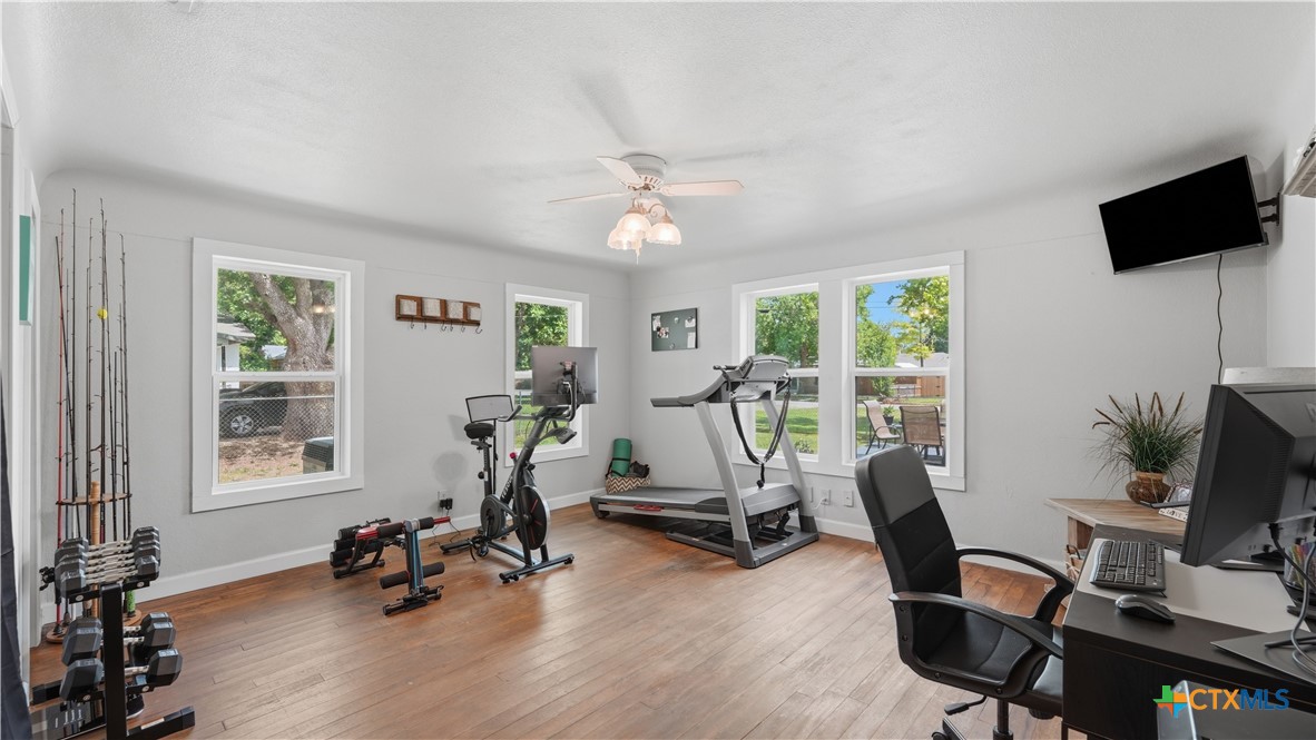 main property photo 17