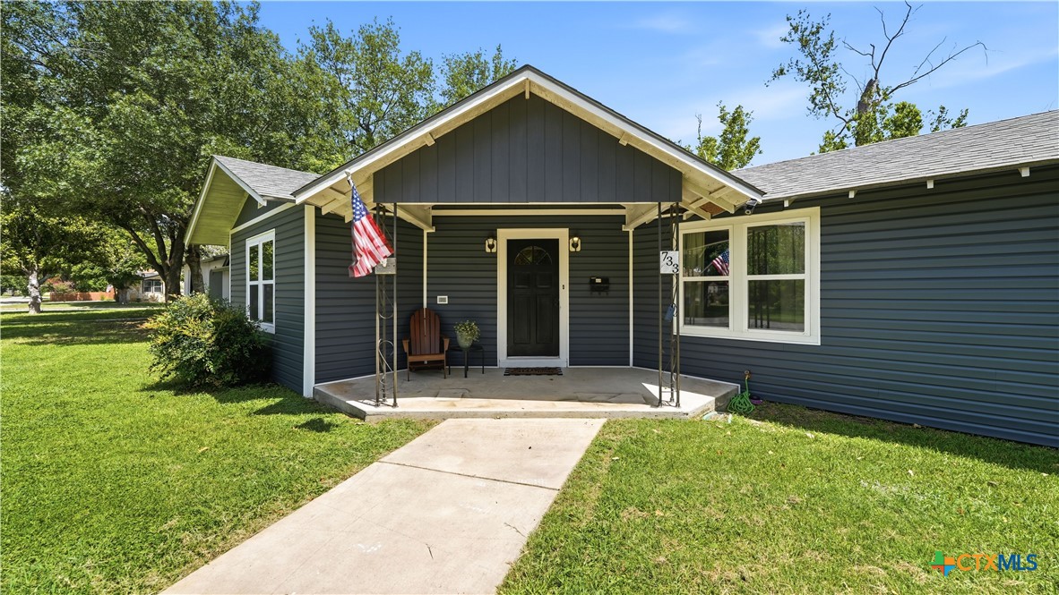 main property photo 30