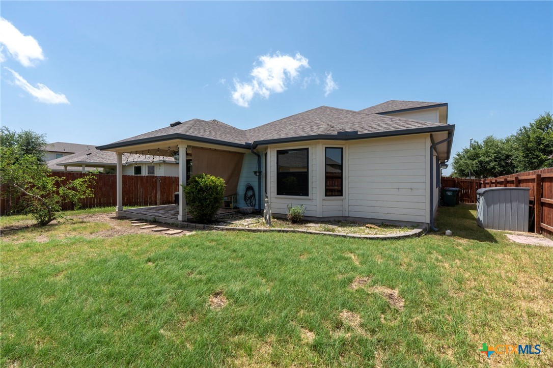 main property photo 9