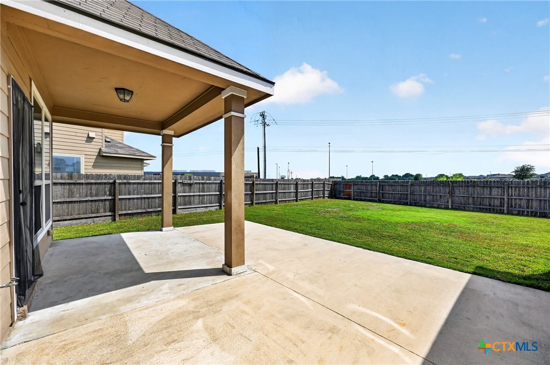 main property photo 8