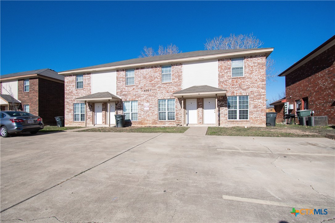 main property photo 0