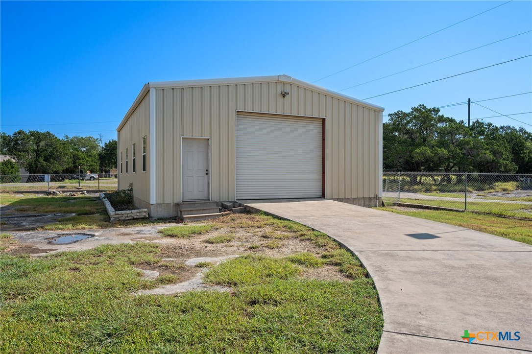 main property photo 38