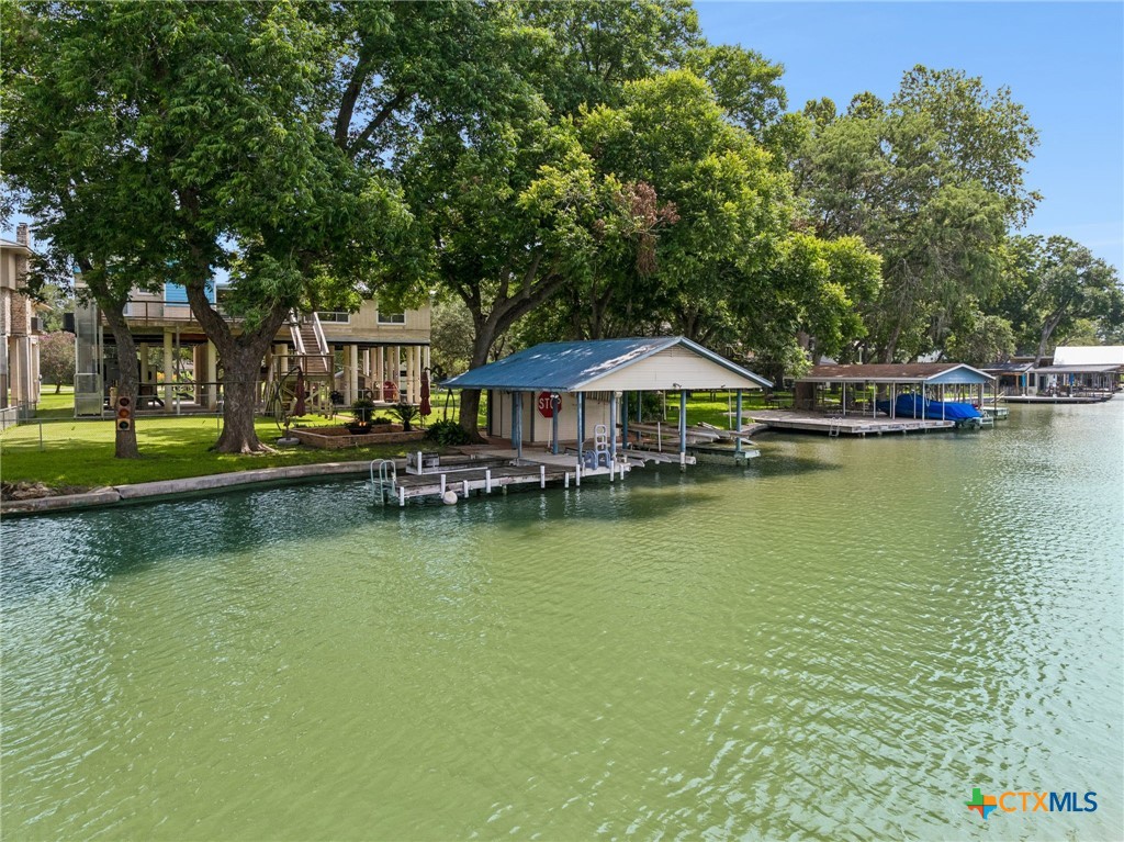main property photo 30