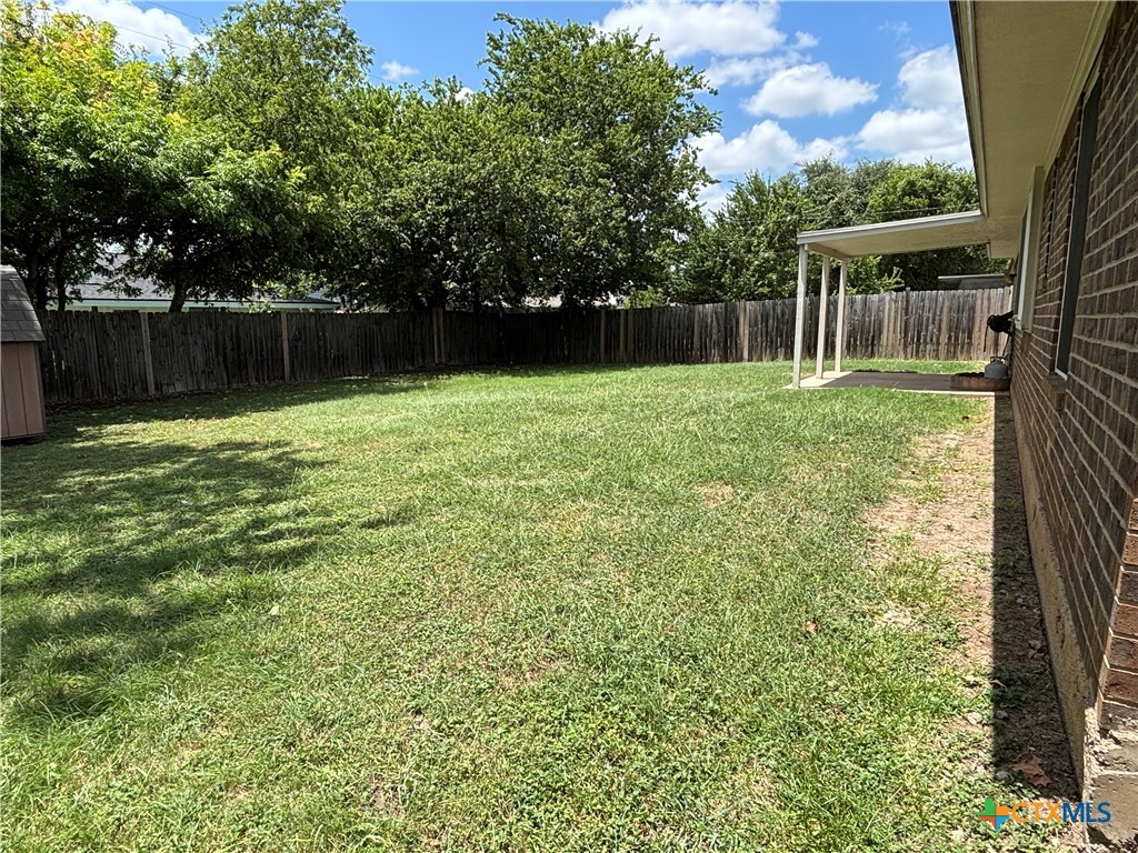 main property photo 13