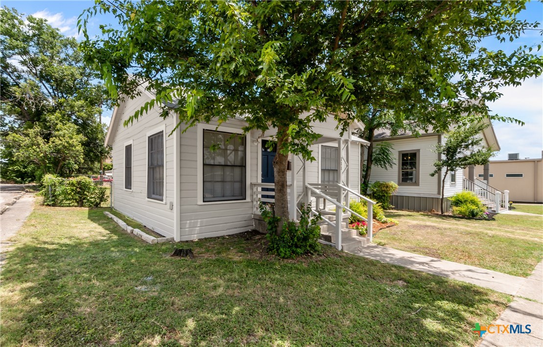 main property photo 24
