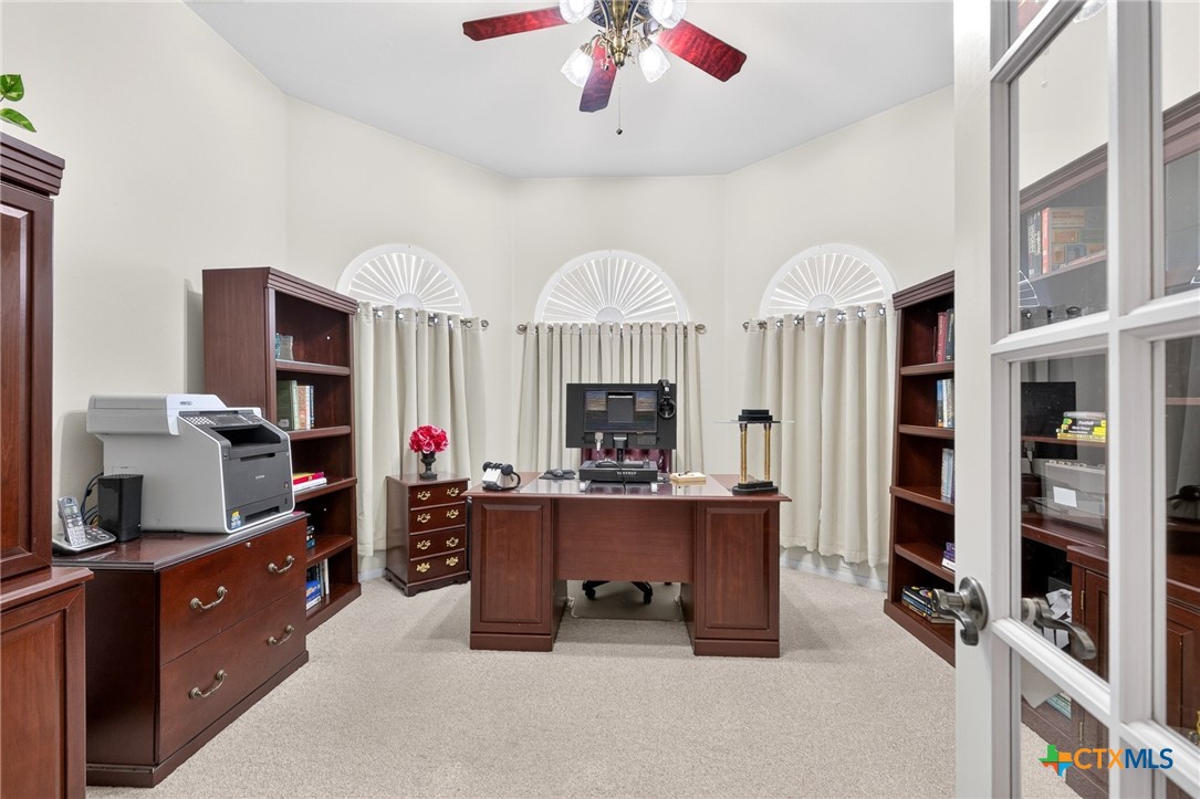 main property photo 25