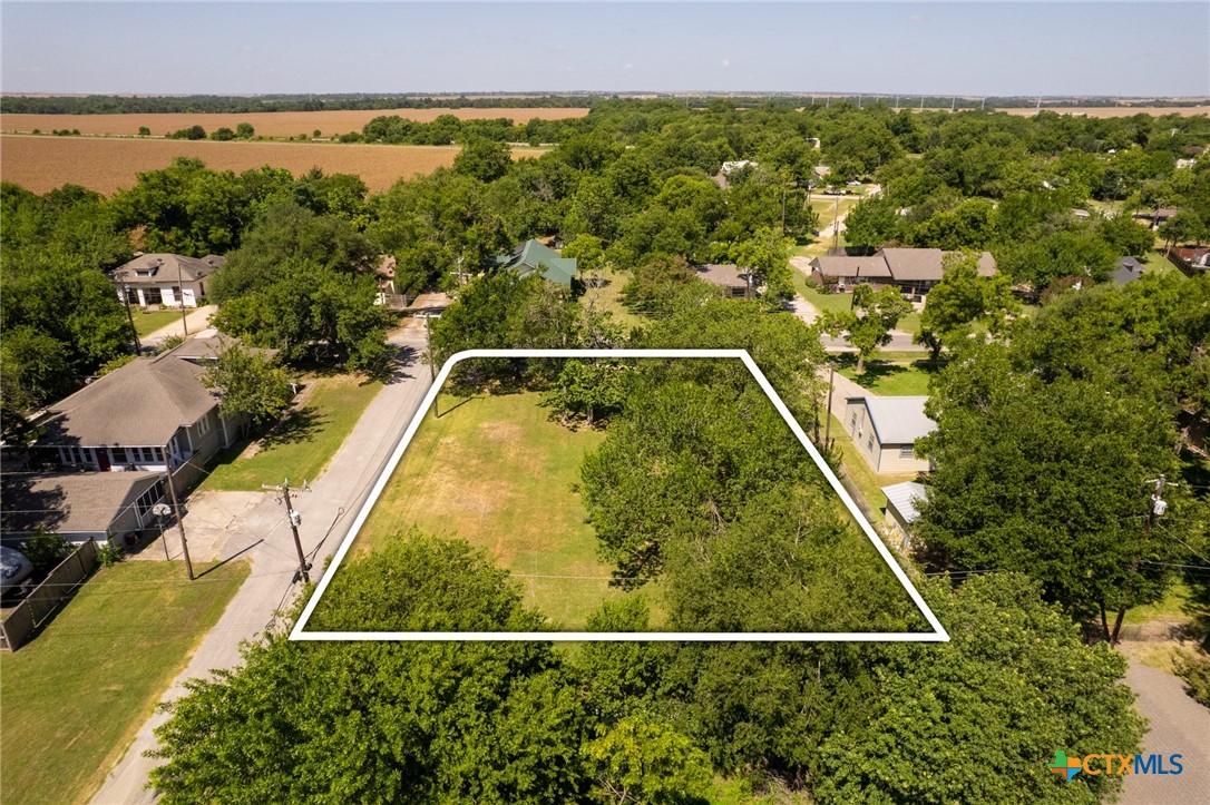 main property photo 7
