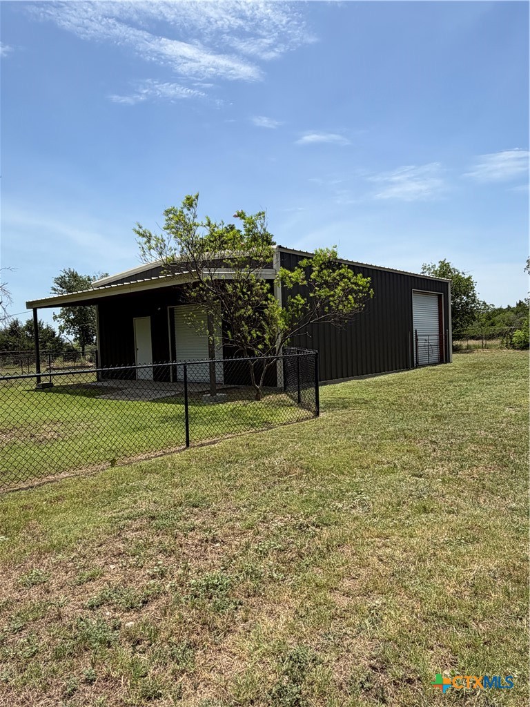 main property photo 21