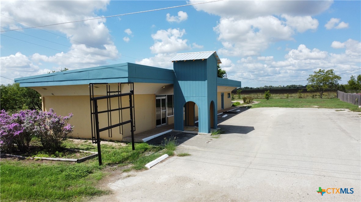 main property photo 3