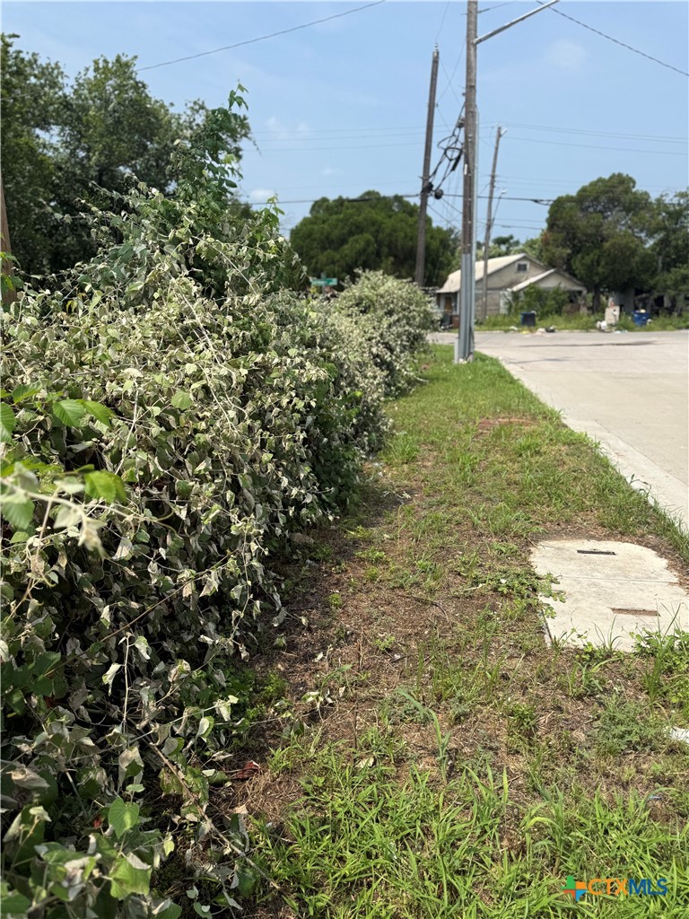 main property photo 18