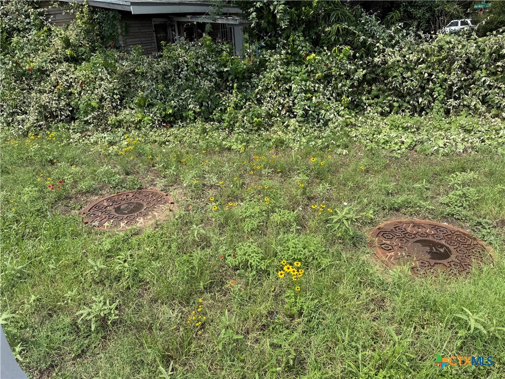 main property photo 23