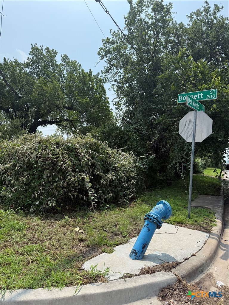 main property photo 27