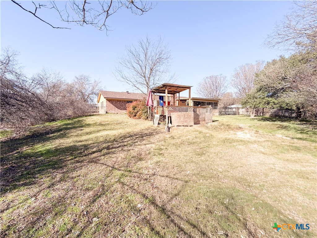 main property photo 20