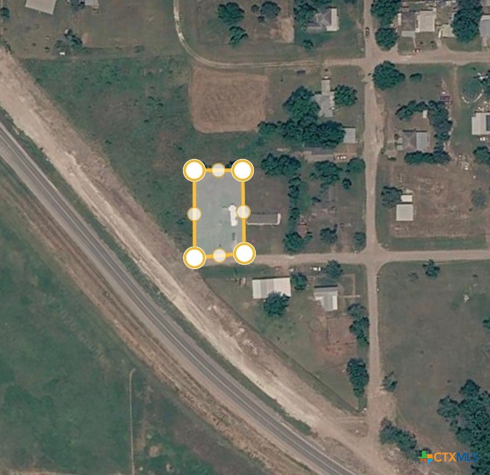 main property photo 11