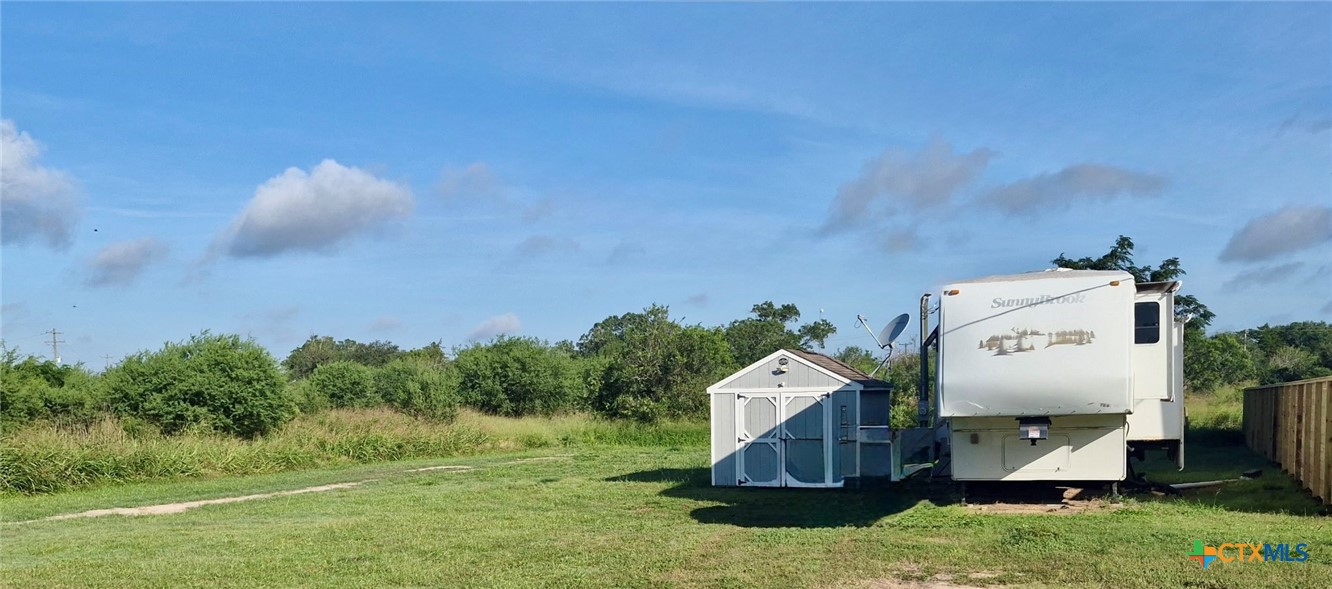main property photo 13