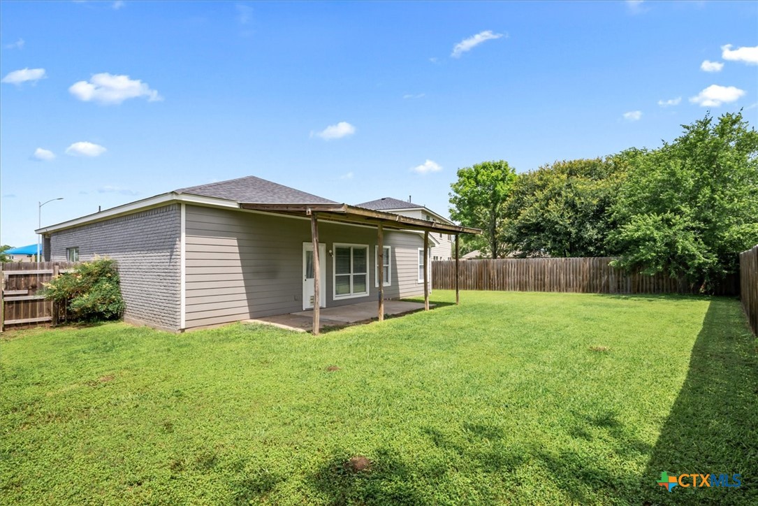 main property photo 19