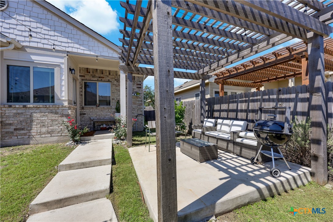 main property photo 35