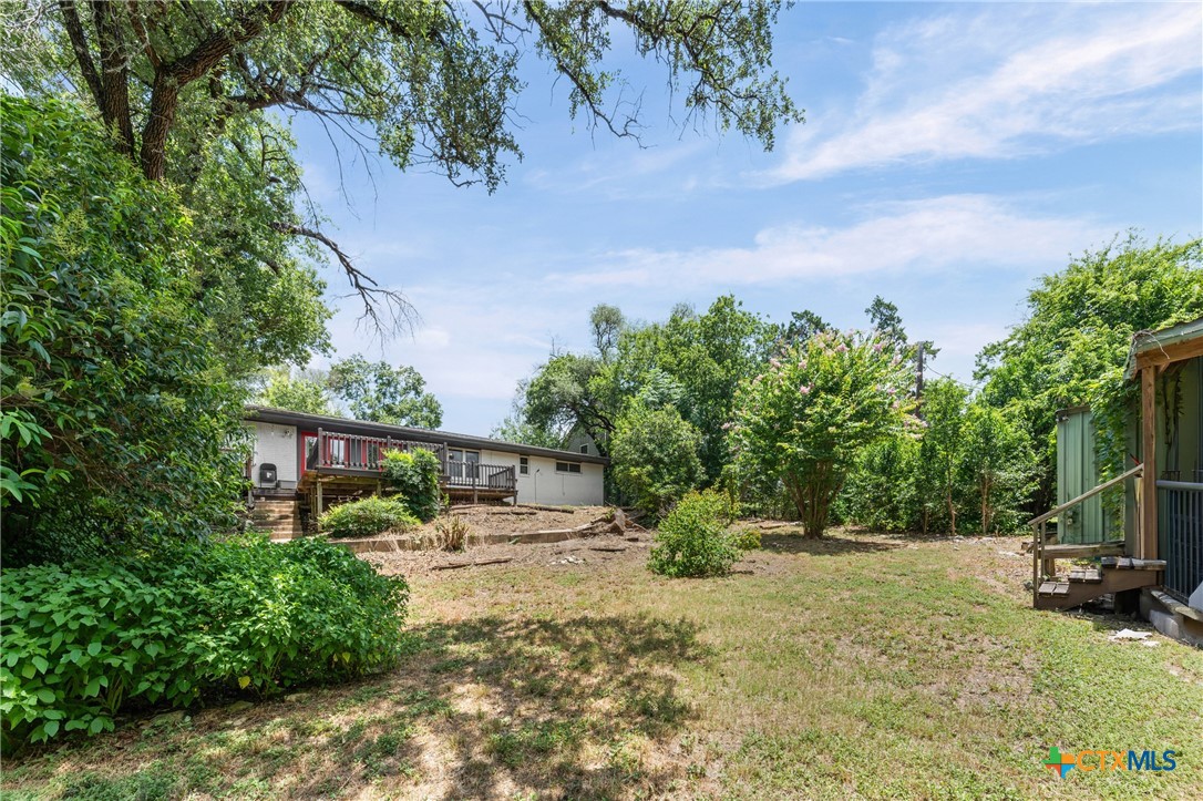 main property photo 32