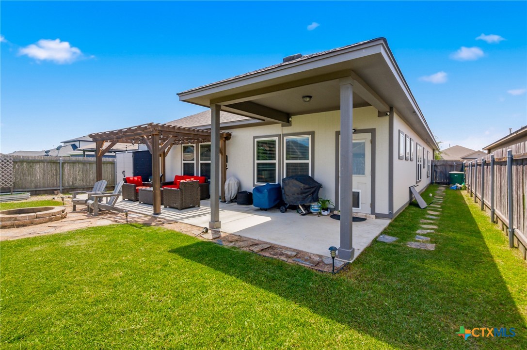 main property photo 18