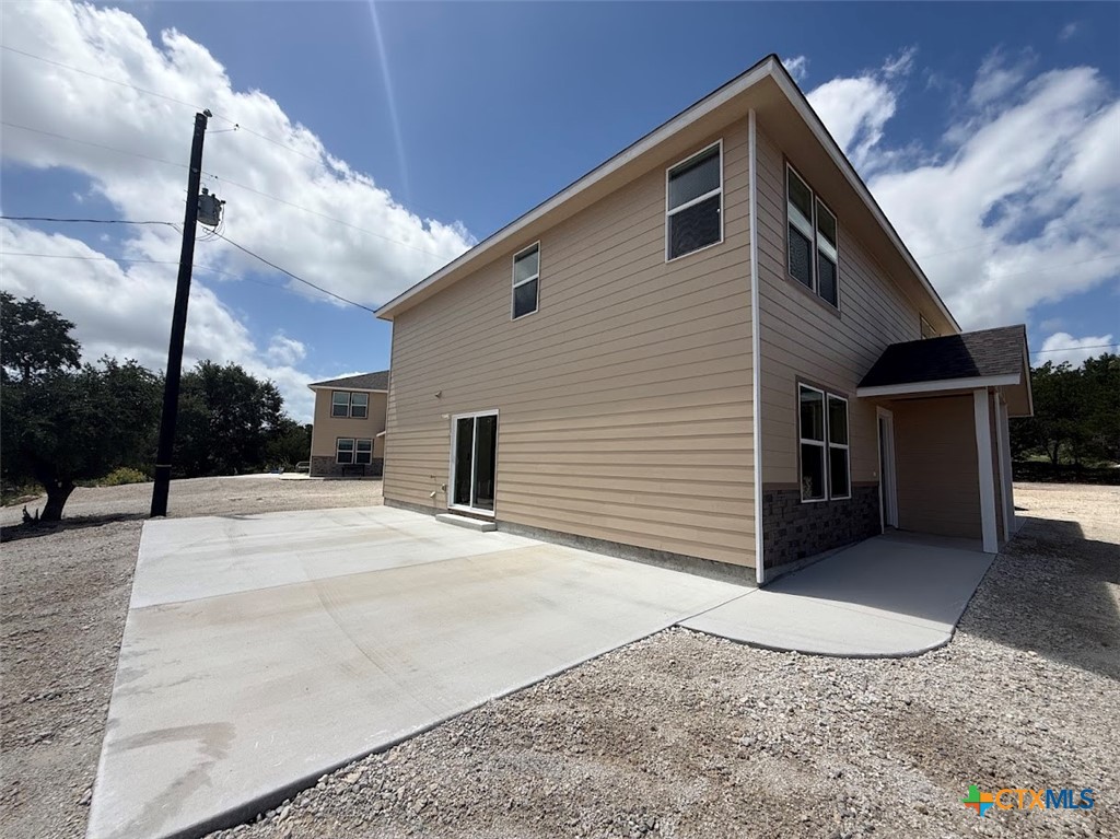 main property photo 6