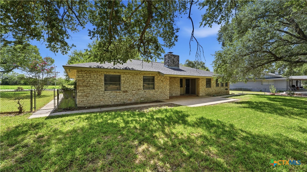 main property photo 22