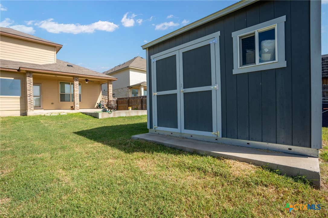 main property photo 29