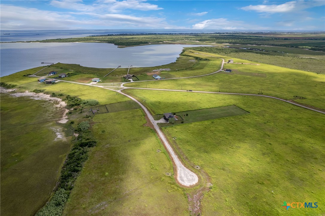 main property photo 10