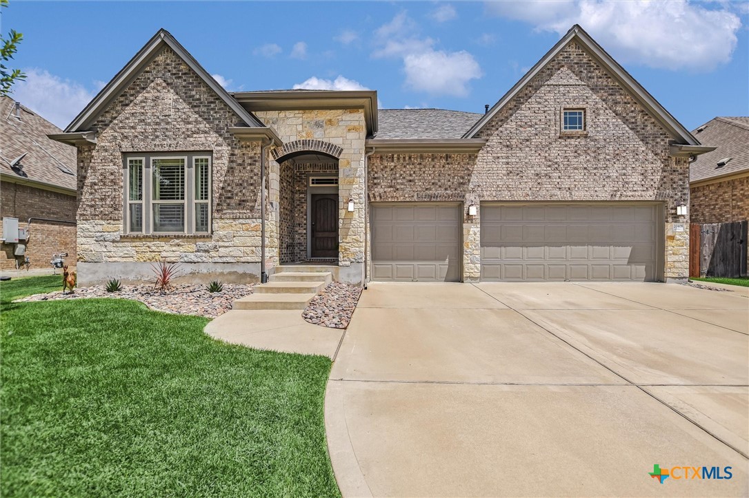 main property photo 0