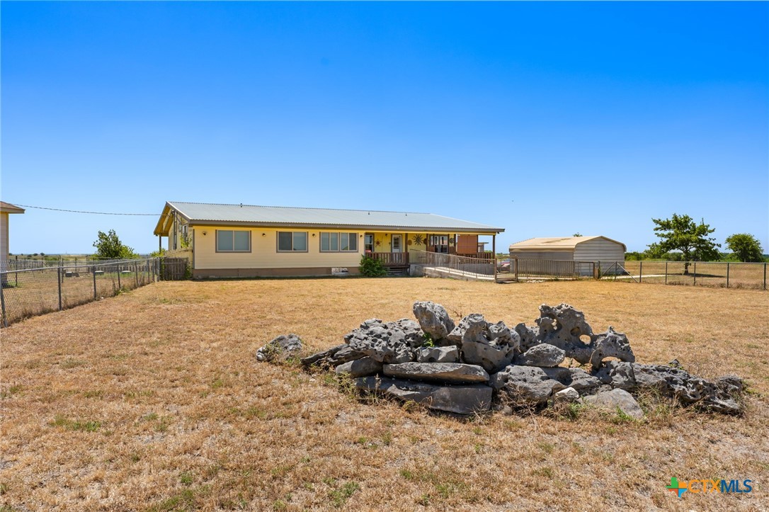 main property photo 4