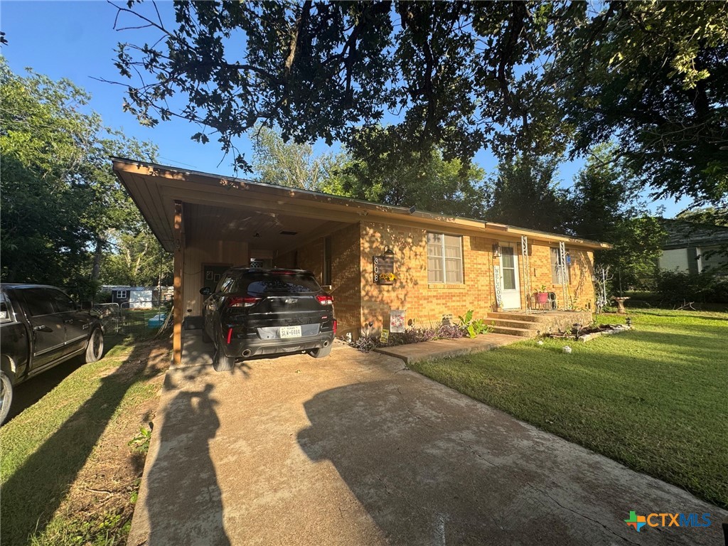 main property photo 23