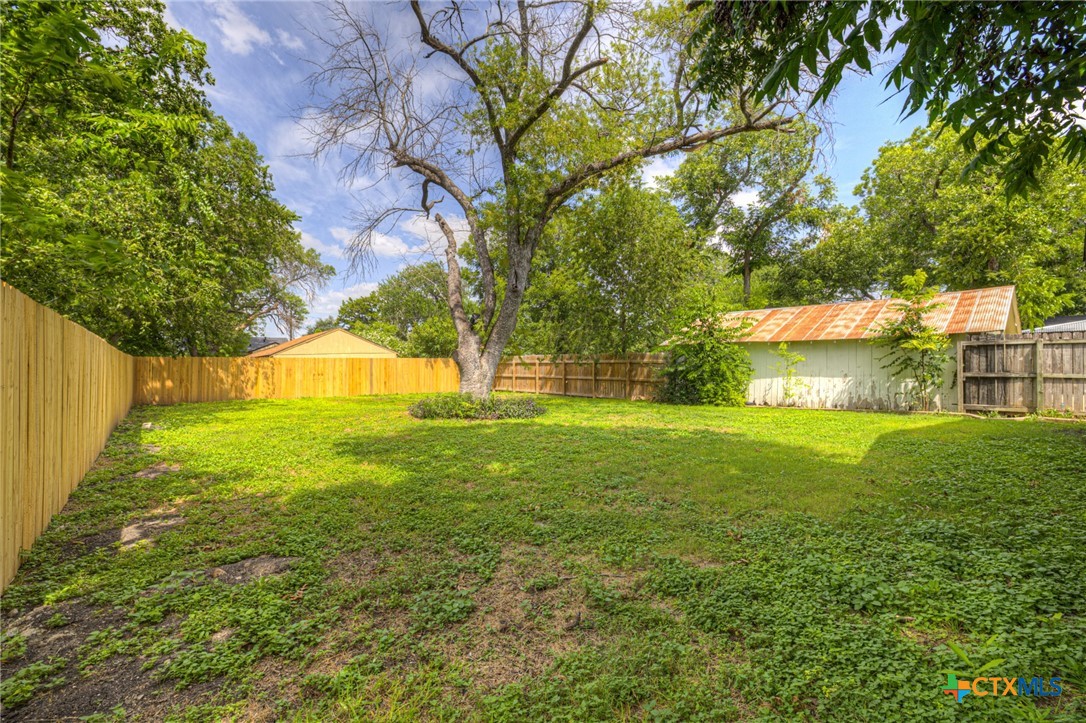 main property photo 33
