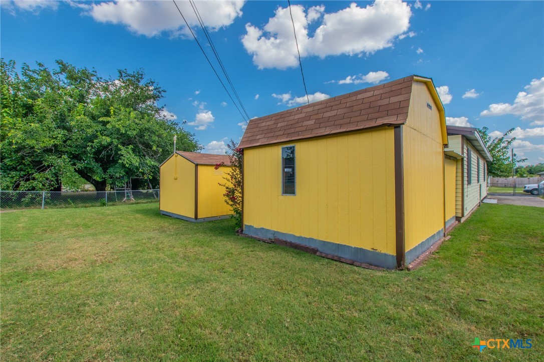 main property photo 20