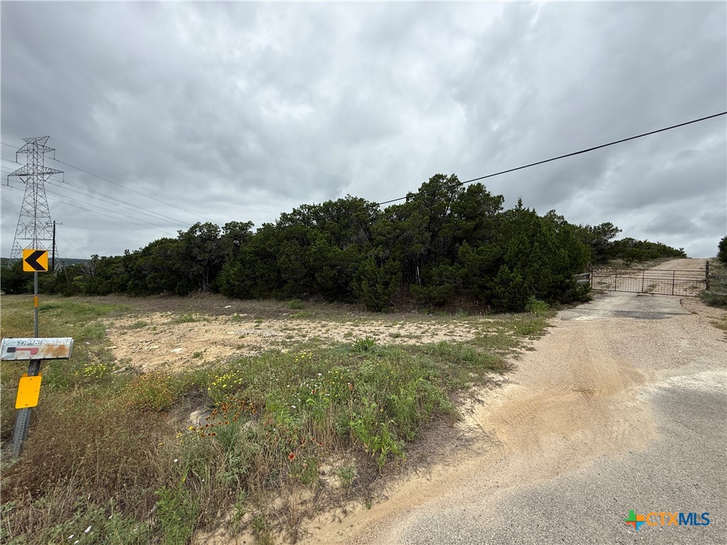 main property photo 24
