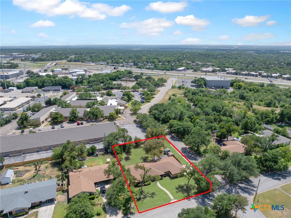 main property photo 30