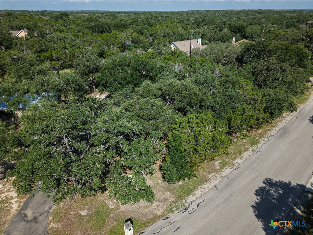 main property photo 16