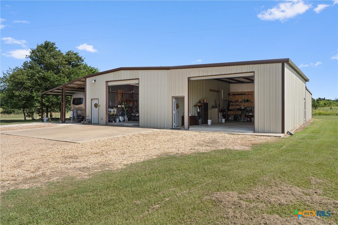 main property photo 41
