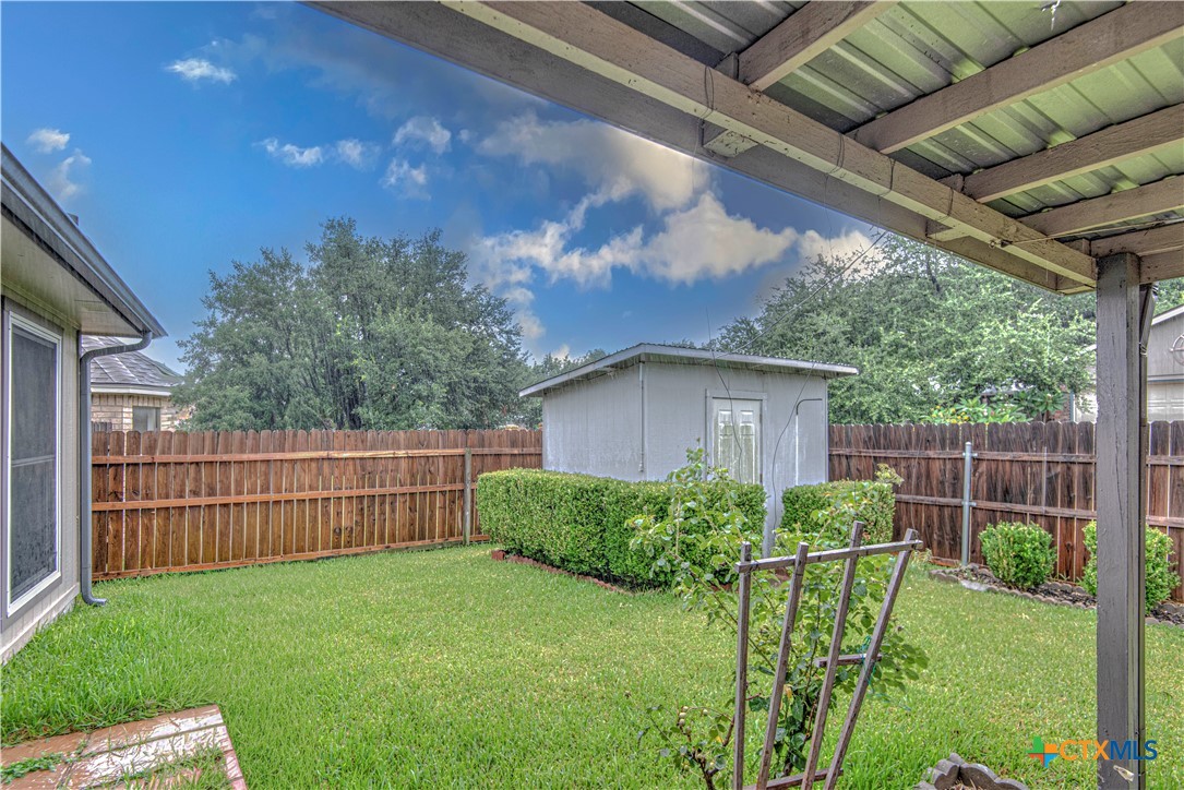 main property photo 29